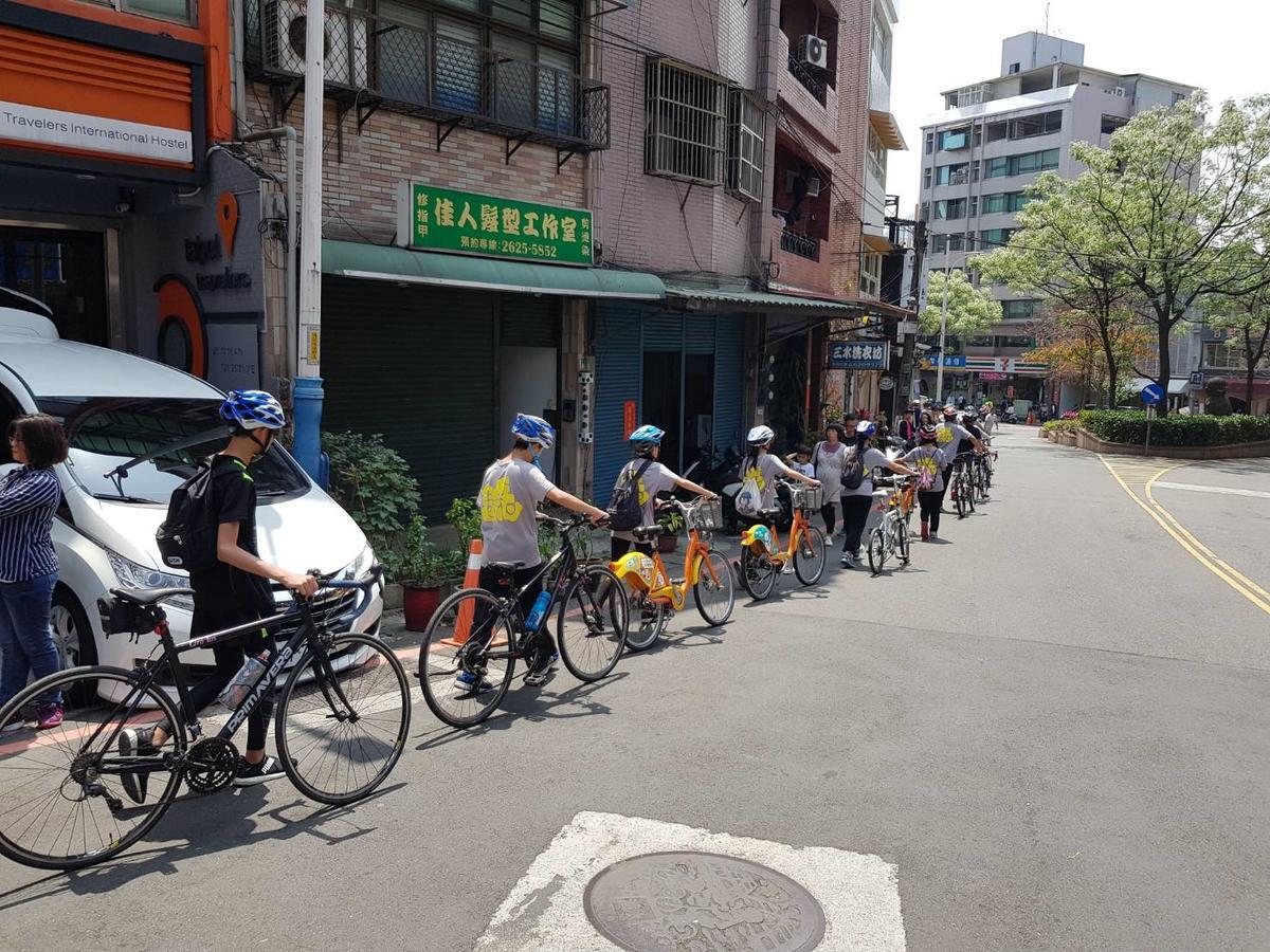 Taipei Travelers International Hostel Tamsui Exterior foto